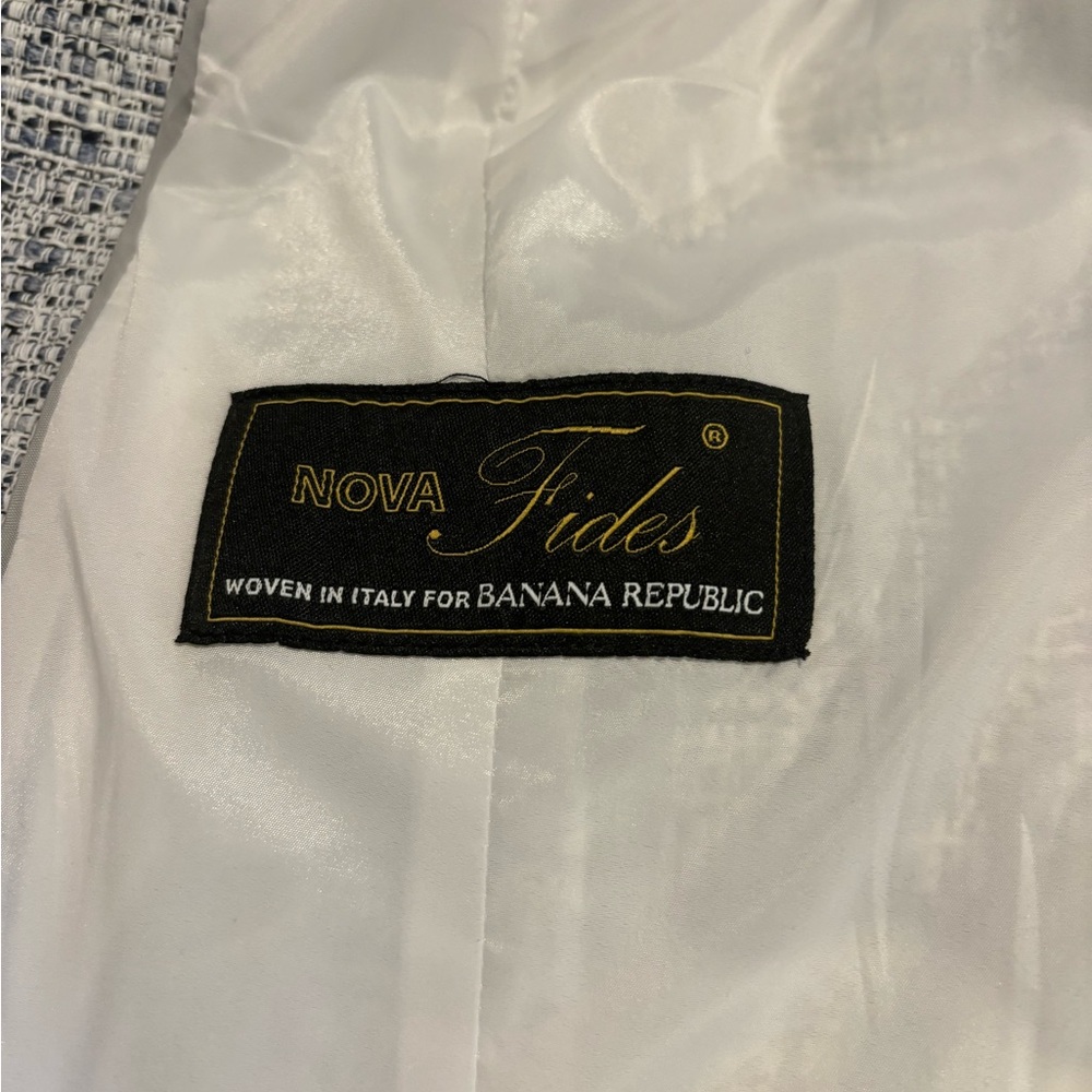 Women’s Banana Republic Blazer Size 4 - Picture 3 of 5